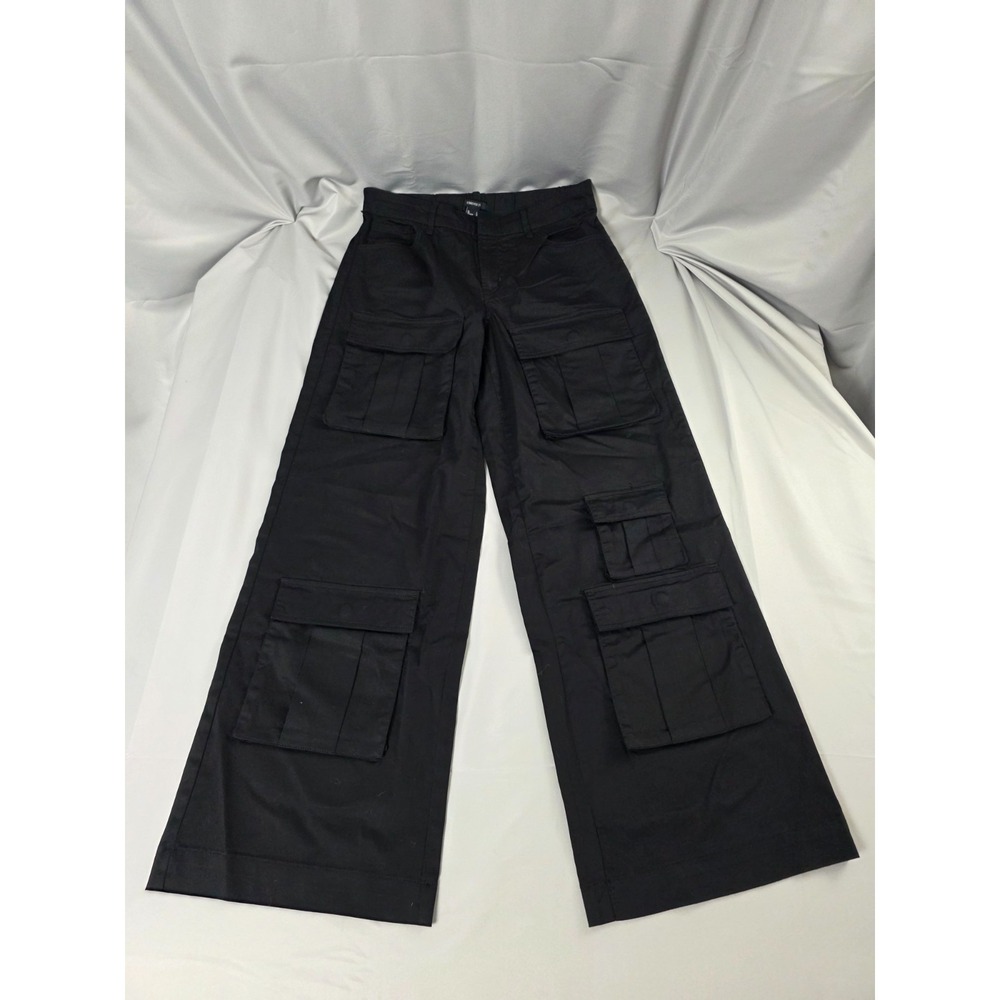 Forever 21 Women's Black Pants Size M NWOT Wide Leg Cargo Casual